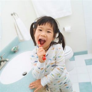 miami-dentist-national-childrens-dental-health-month