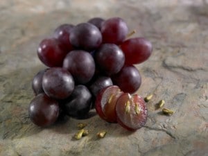 5 Reasons to Love Grape Seed Extract